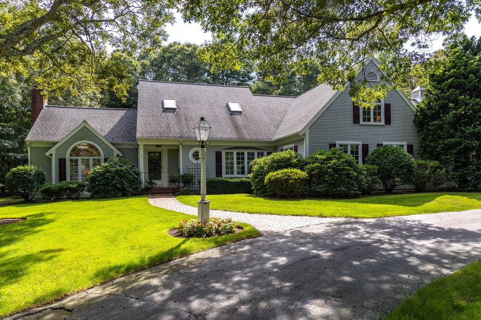 5 Crystal Ridge Rd, Cotuit, MA 02635 - photo 1