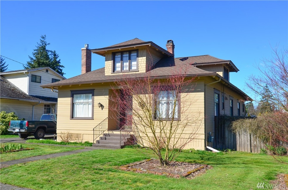 211 Calistoga St W, Orting, WA 98360 - photo 1