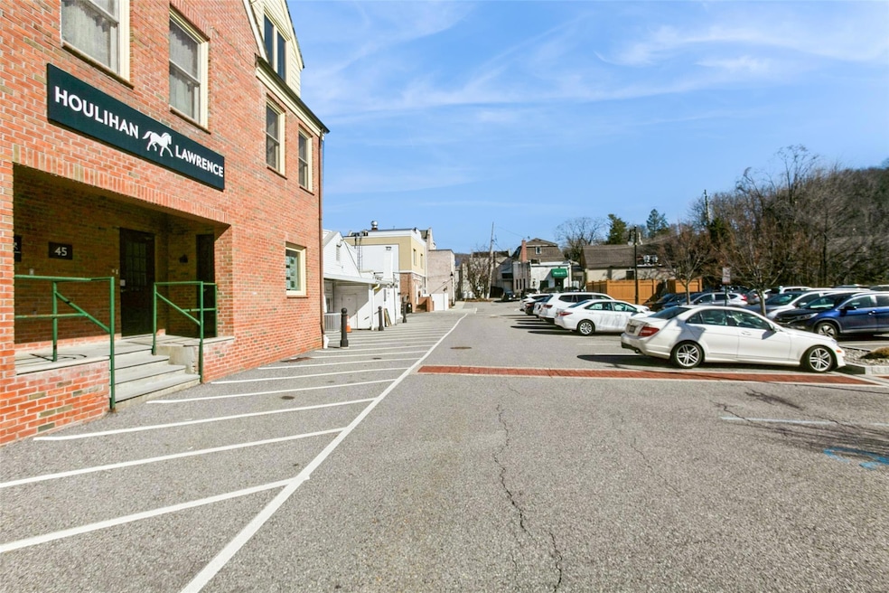 45 S Greeley Ave unit 2, Chappaqua, NY 10514 - photo 1
