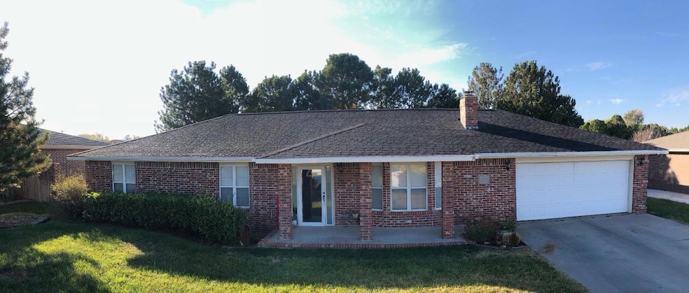 603 Jessica Ln, Hugoton, KS 67951 - photo 1