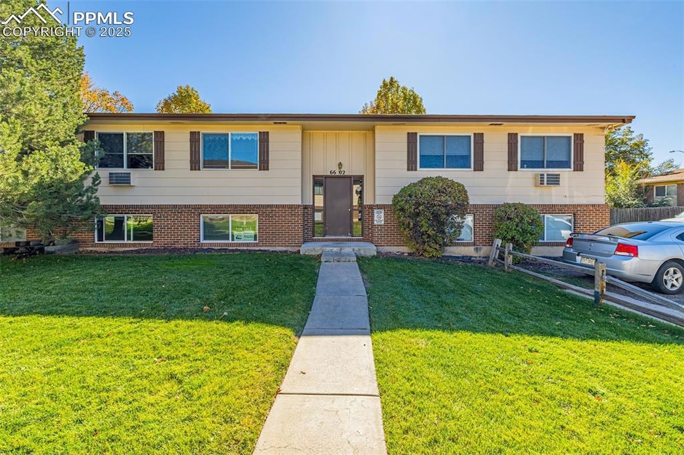 6602 Dublin Loop W unit 1, Colorado Springs, CO 80918 - photo 1