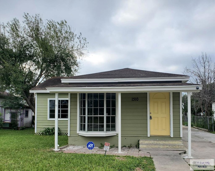 For Rent $1,700/month