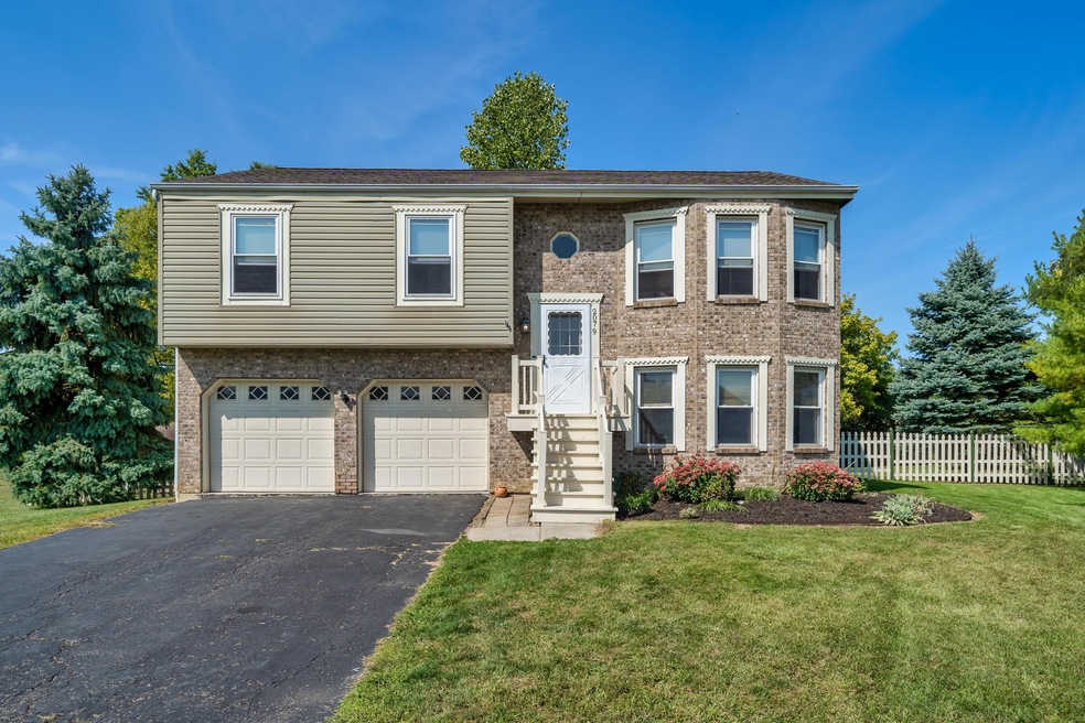 2079 Asher Ct_MLS_01
