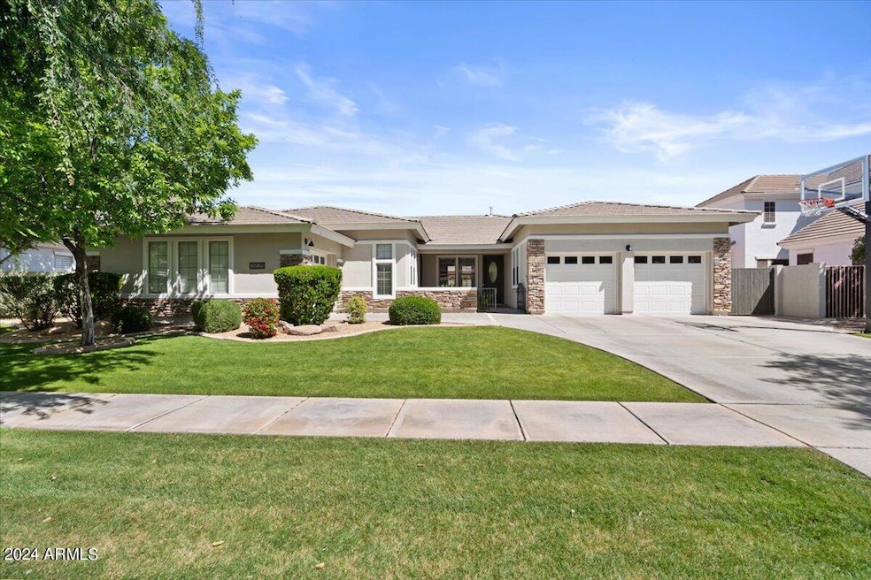 01-Front of home