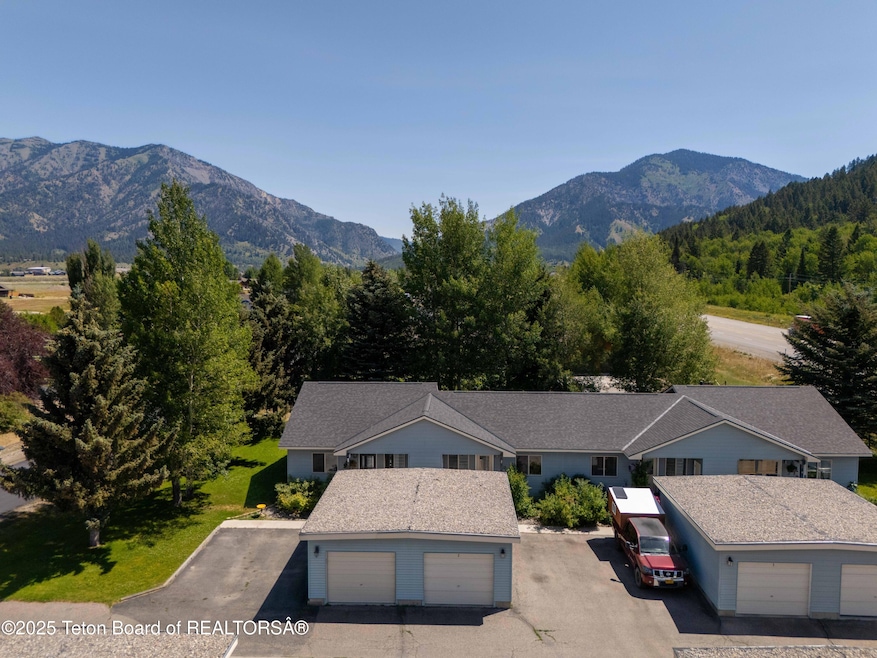 For Sale $419,000 • Co-Listing Agent