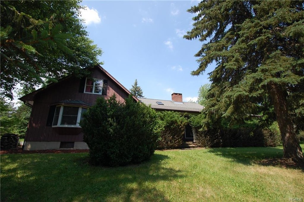 83 Well Sweep Ln, Chester, NY 10918 - photo 1