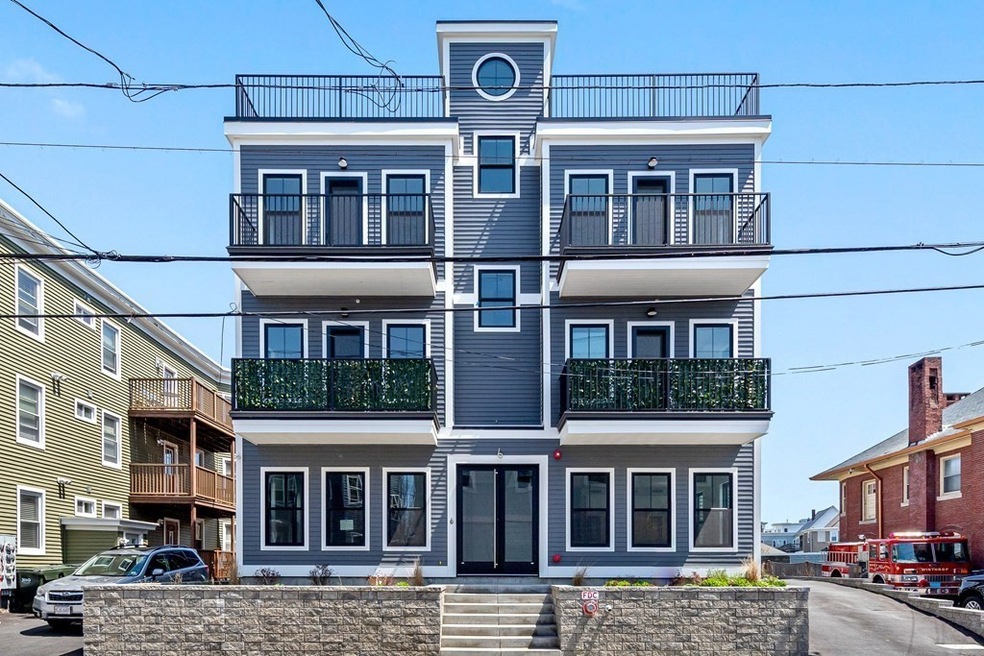 410 Shirley St unit 4, Winthrop, MA 02152 - photo 1