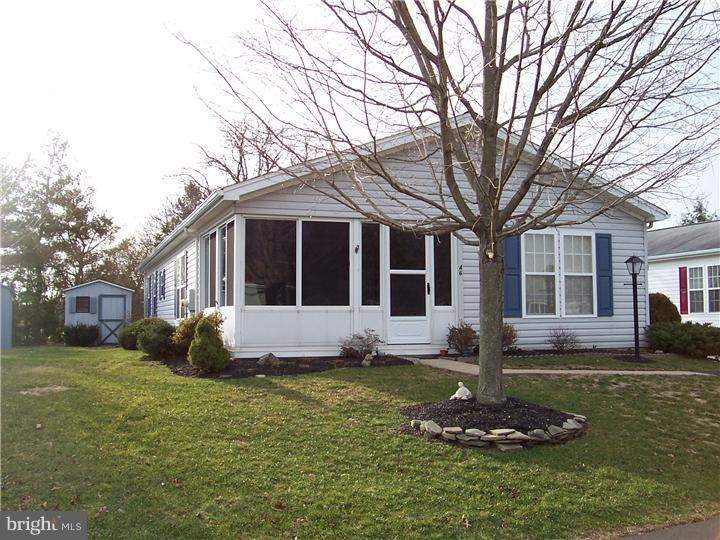 46 Juniper Cir, New Hope, PA 18938 - photo 1