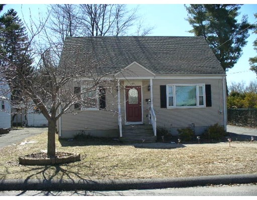 23 Sanford St, Chicopee, MA 01013 - photo 1
