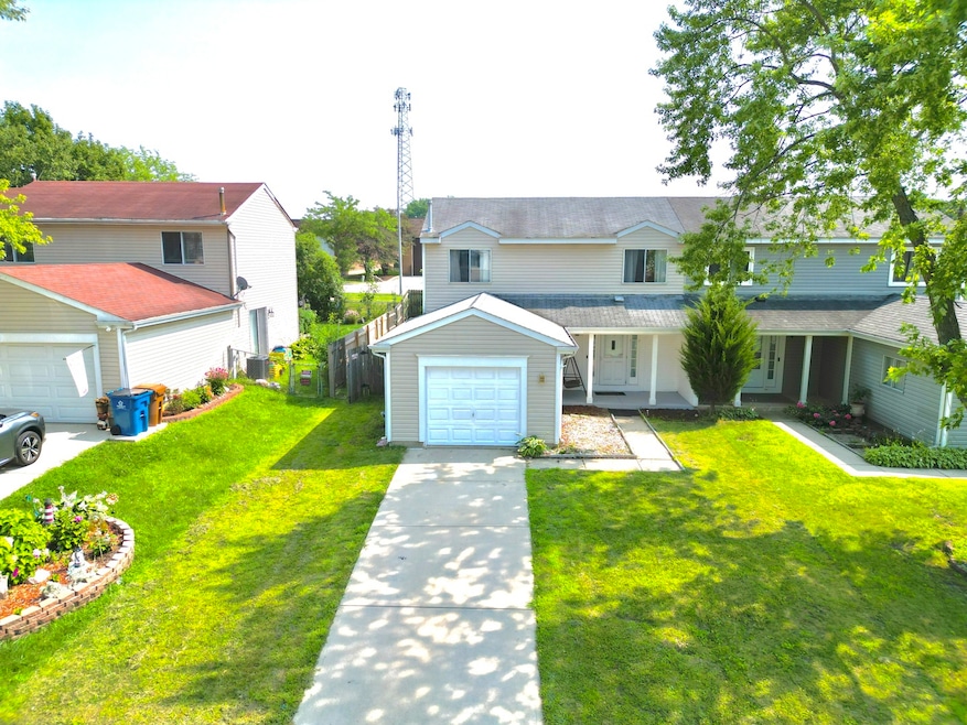 67 Stonefield Dr, Glendale Heights, IL 60139 - photo 1