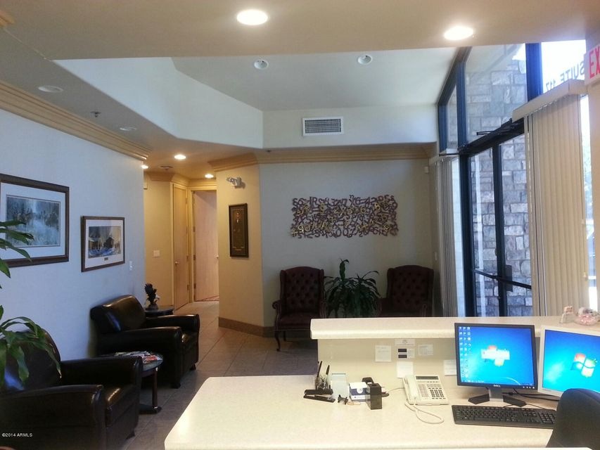 Entry_Reception