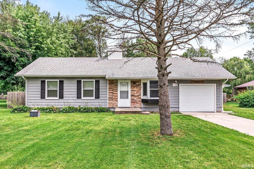 502 W Adams St, Osceola, IN 46561 - photo 1