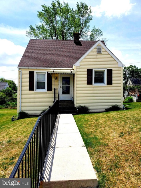 1017 Columbia Rd, Hagerstown, MD 21742 - photo 1