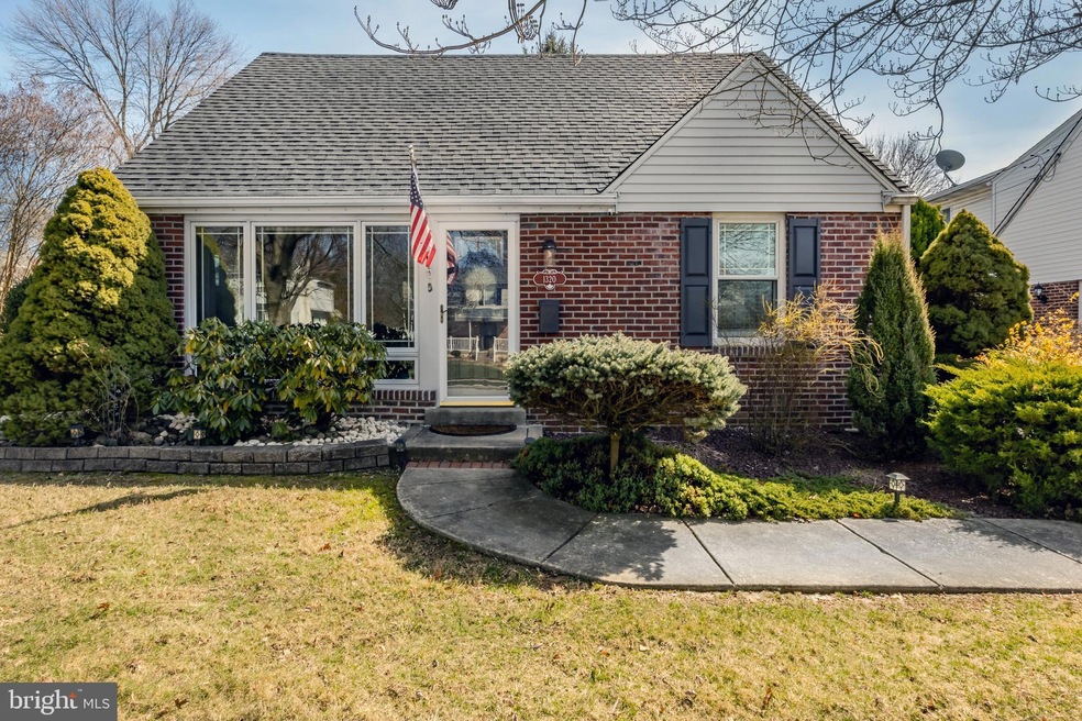 1320 University Ave, Morton, PA 19070 - photo 1