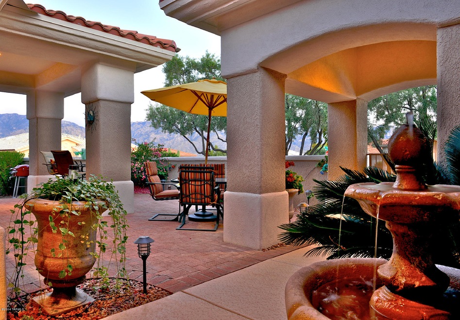 01 - Entry Courtyard
