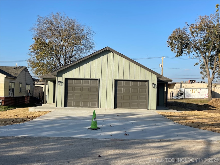 5305 E Admiral Blvd unit A-B, Tulsa, OK 74115 - photo 1