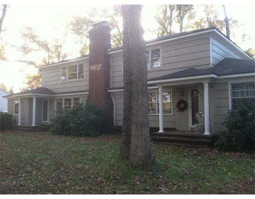 313 Munsing St unit 315, Ludlow, MA 01056 - photo 1