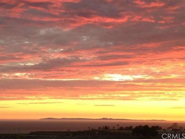 CATALINA SUNSET VIEWS