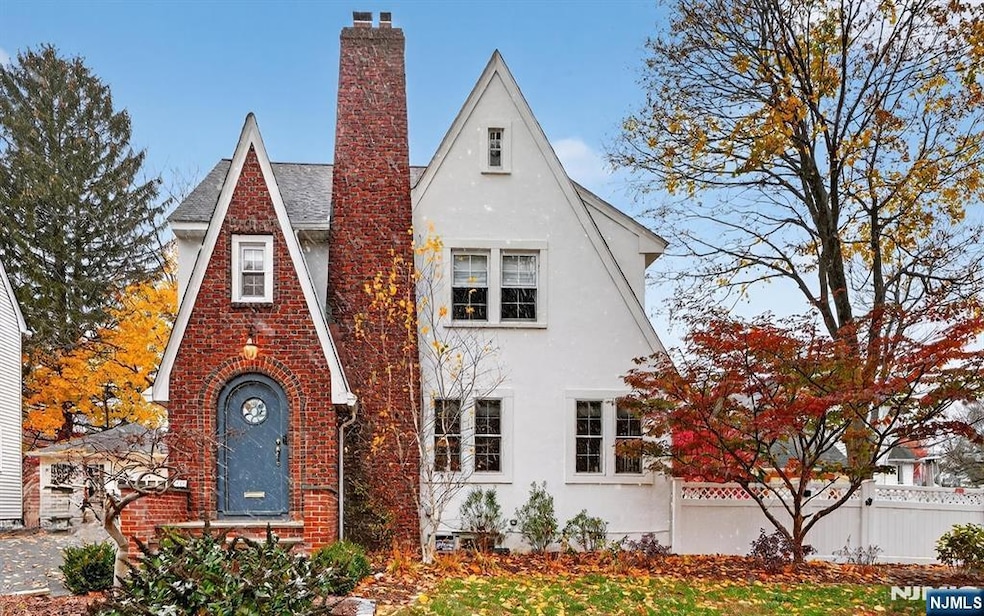 45 Center St, Ramsey, NJ 07446 - photo 1