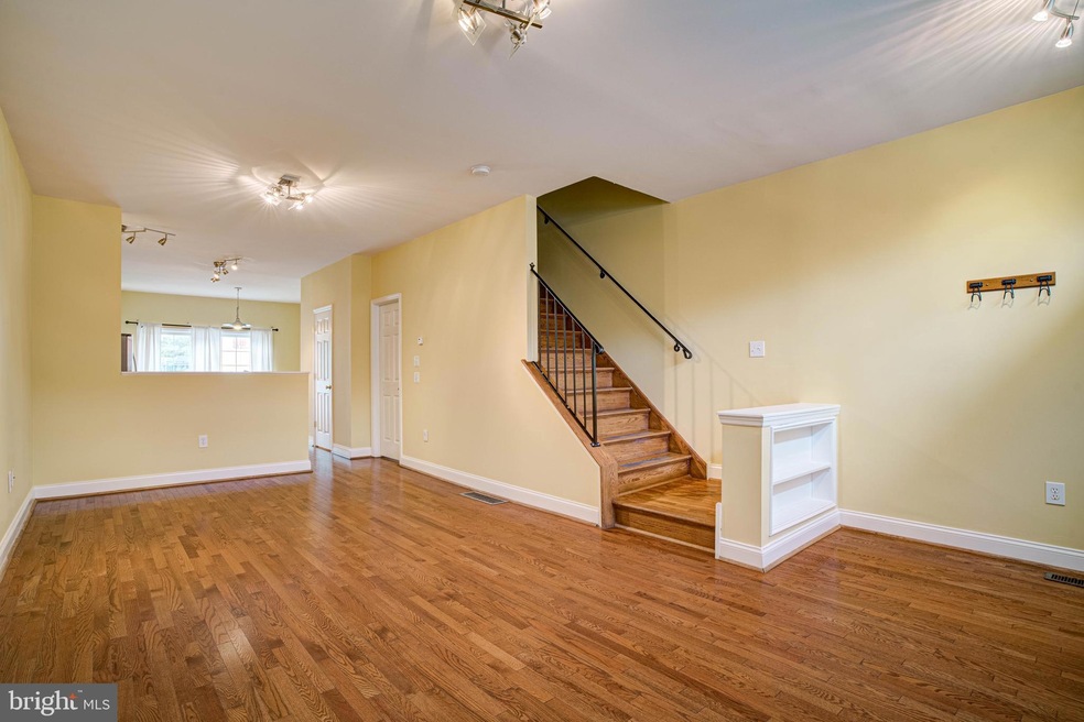 Sold $380,900 • Co-Listing Agent