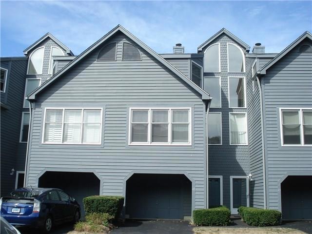 42 Fawn Ridge Ln unit 42, Wilton, CT 06897 - photo 1