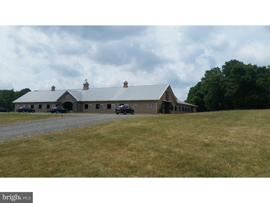 178 Grist Mill Rd, Boyertown, PA 19512 - photo 1