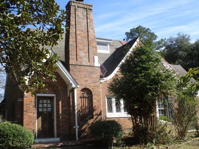 124 Jackson St, Hazlehurst, MS 39083 - photo 1