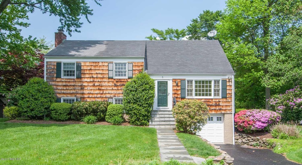 5 Gard Ct, Greenwich, CT 06831 - photo 1