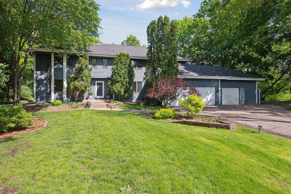 4735 Spring Creek Dr, Excelsior, MN 55331 - photo 1