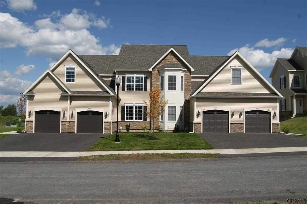 52 Beacon St, Ballston Spa, NY 12020 - photo 1