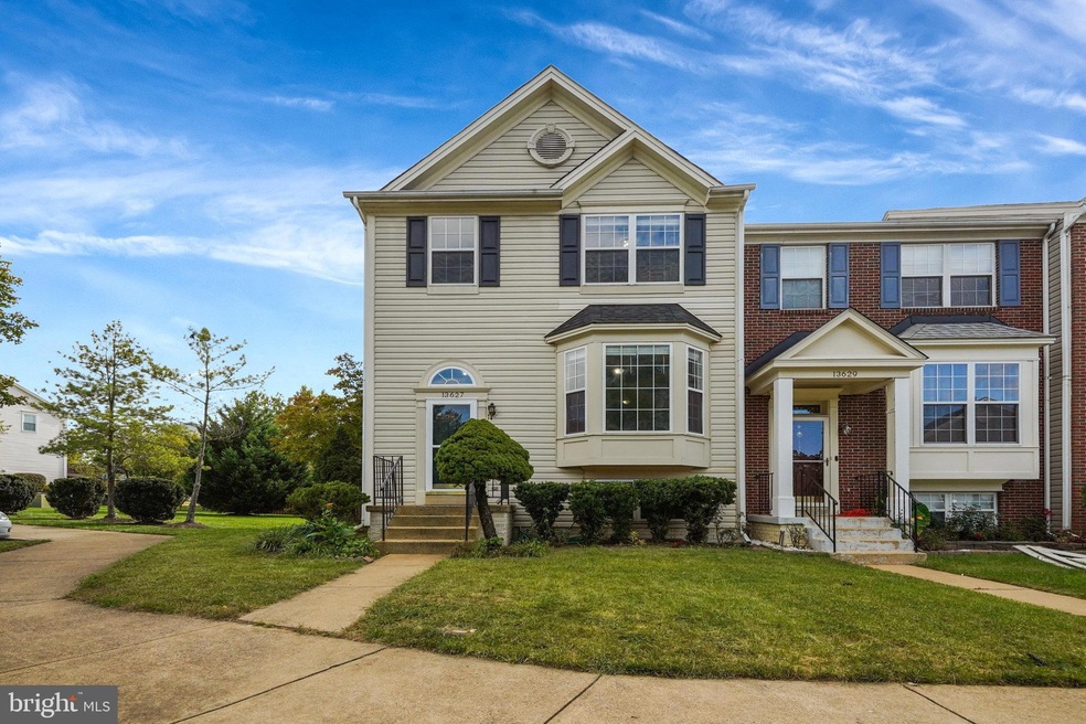 13627 Shire Place, Gainesville, VA 20155 - photo 1