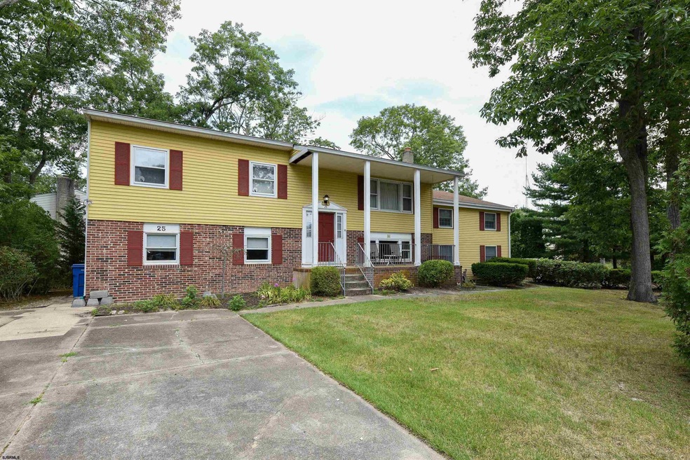 Sold $300,000 • Co-Listing Agent