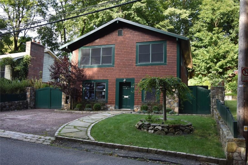 44 Bungalow Rd, Croton On Hudson, NY 10520 - photo 1