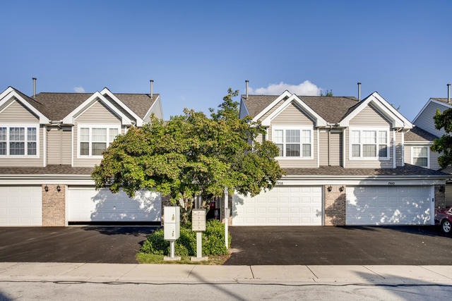 1938 Town Dr, Naperville, IL 60565 - photo 1