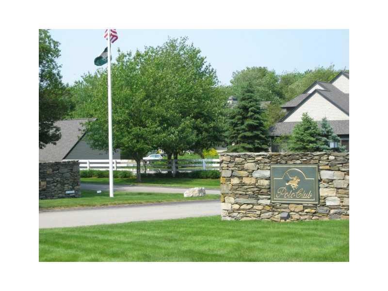 5 Vanderbilt Dr unit 122, Narragansett, RI 02882 - photo 1