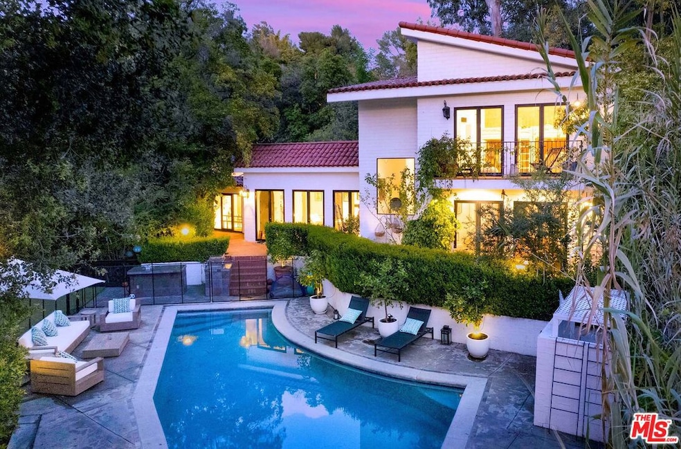 Sold $4,125,000 • Co-Listing Agent