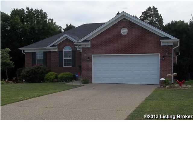 217 Berger Farm Dr, Mount Washington, KY 40047 - photo 1