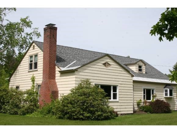 2 Old Main St, New London, NH 03257 - photo 1