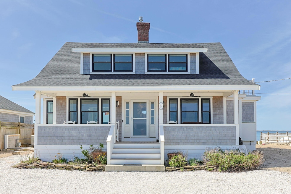 For Sale $2,890,000 • Co-Listing Agent