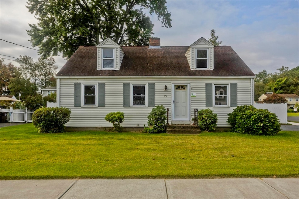 85 Alhambra Cir N, Agawam, MA 01001 - photo 1