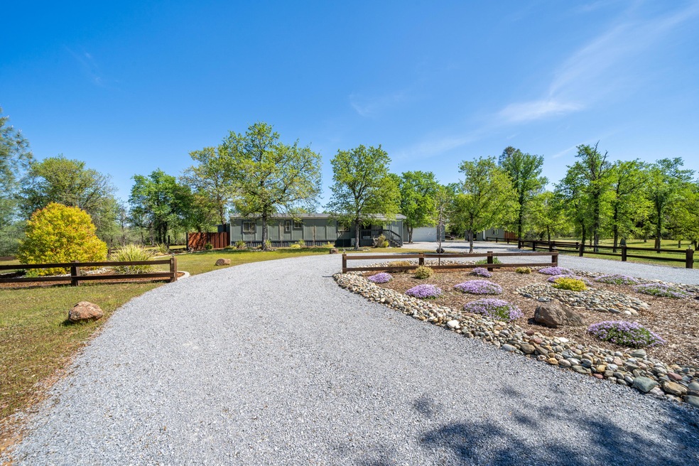 10173 Road Runner Way-7