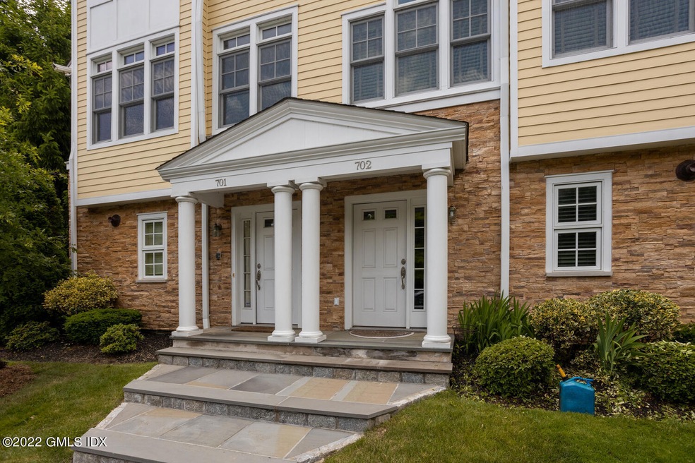 Sold $865,000 • Co-Listing Agent