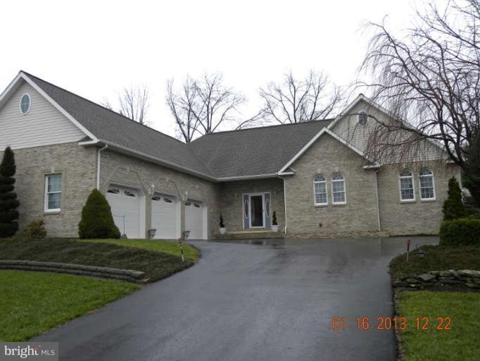 10715 Connor Dr, Williamsport, MD 21795 - photo 1