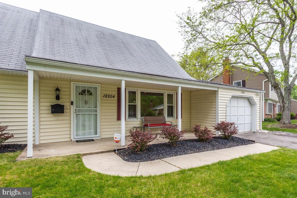 12204 Millstream Dr, Bowie, MD 20715 - photo 1