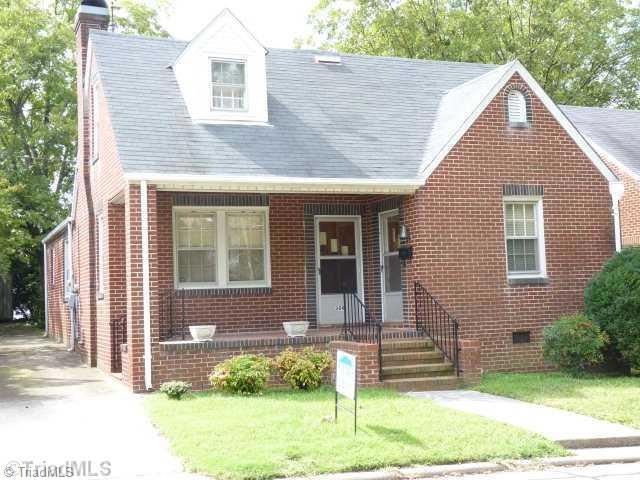 309 Gilmer Cir, Reidsville, NC 27320 - photo 1