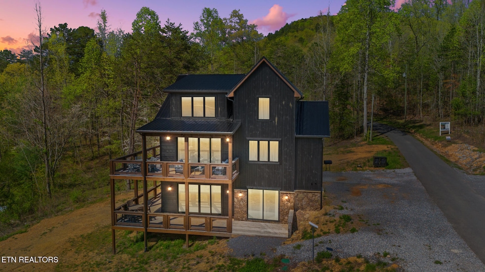 2669 Sulpher Springs Way, Sevierville, TN 37862 - photo 1