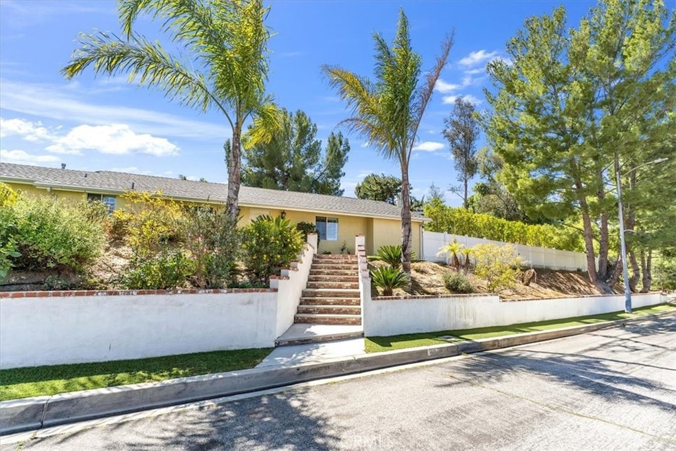Sold $1,050,000 • Co-Listing Agent