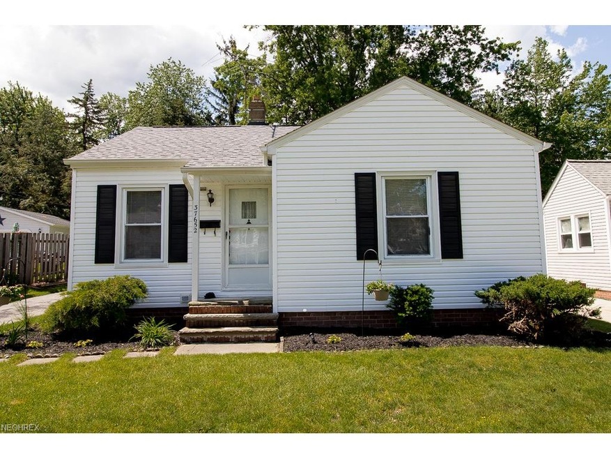 Welcome to 37652 Jordan Drive in Willoughby!