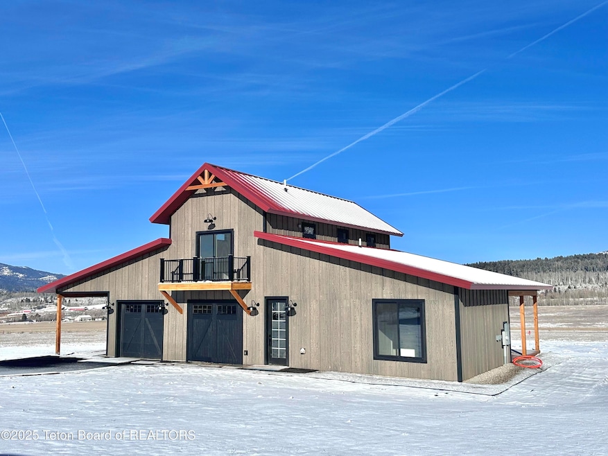 115 Spike Loop, Etna, WY 83118 - photo 1