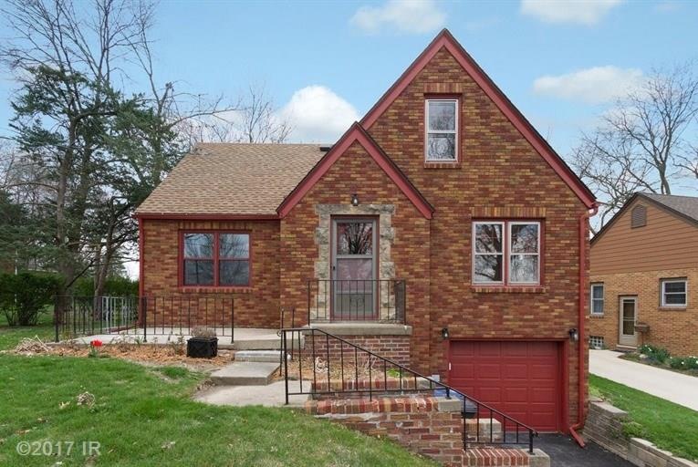 1602 37th St, Des Moines, IA 50310 - photo 1